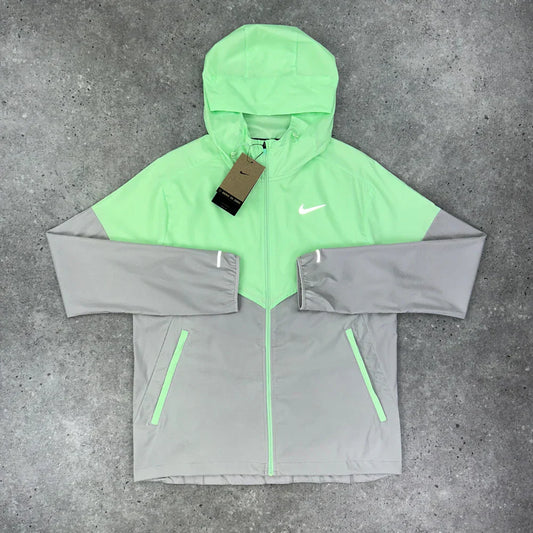 WINDRUNNER JACKET - VAPOUR GREEN